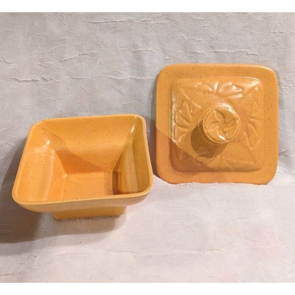 Vtg California Pottery Lid Dish L66 Yellow Gold Mid Century Speckled MCM Snack - Picture 3 of 16